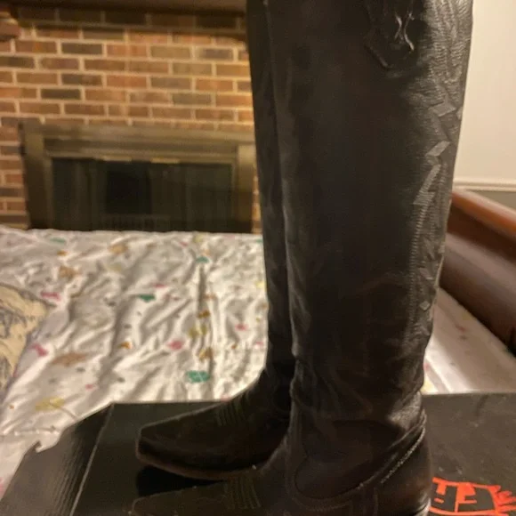 FreeBird Wonder Leather Cowboy Boots - Picture 3 of 7